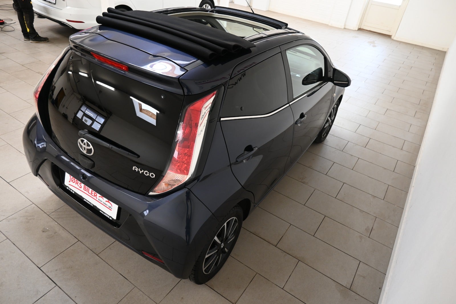 Toyota Aygo VVT-i x-wave Sky