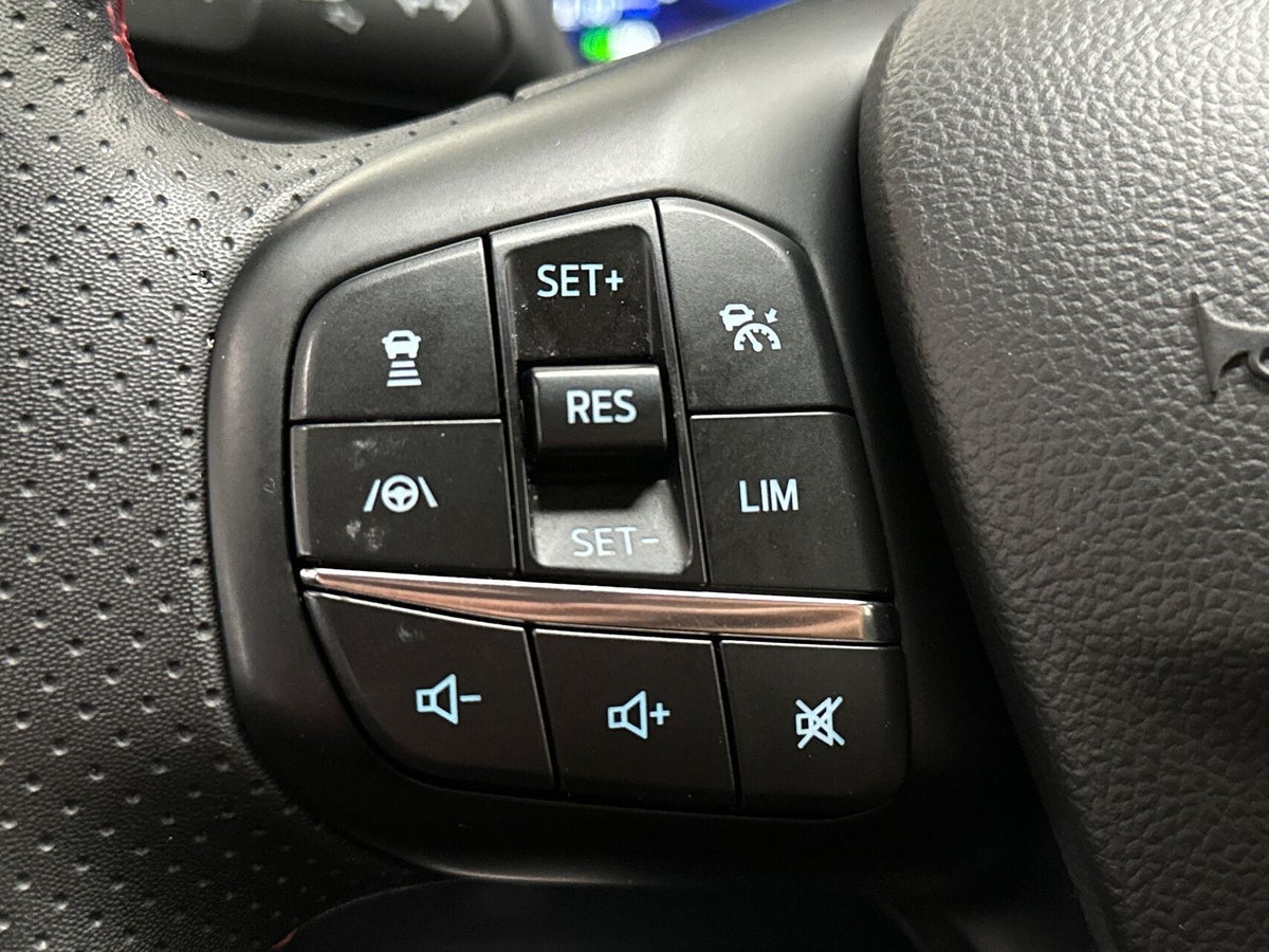 Ford Kuga PHEV ST-Line X CVT billede 16