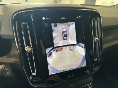 Volvo EX40 Extended Range Core