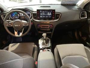 Kia Ceed PHEV Prestige SW DCT