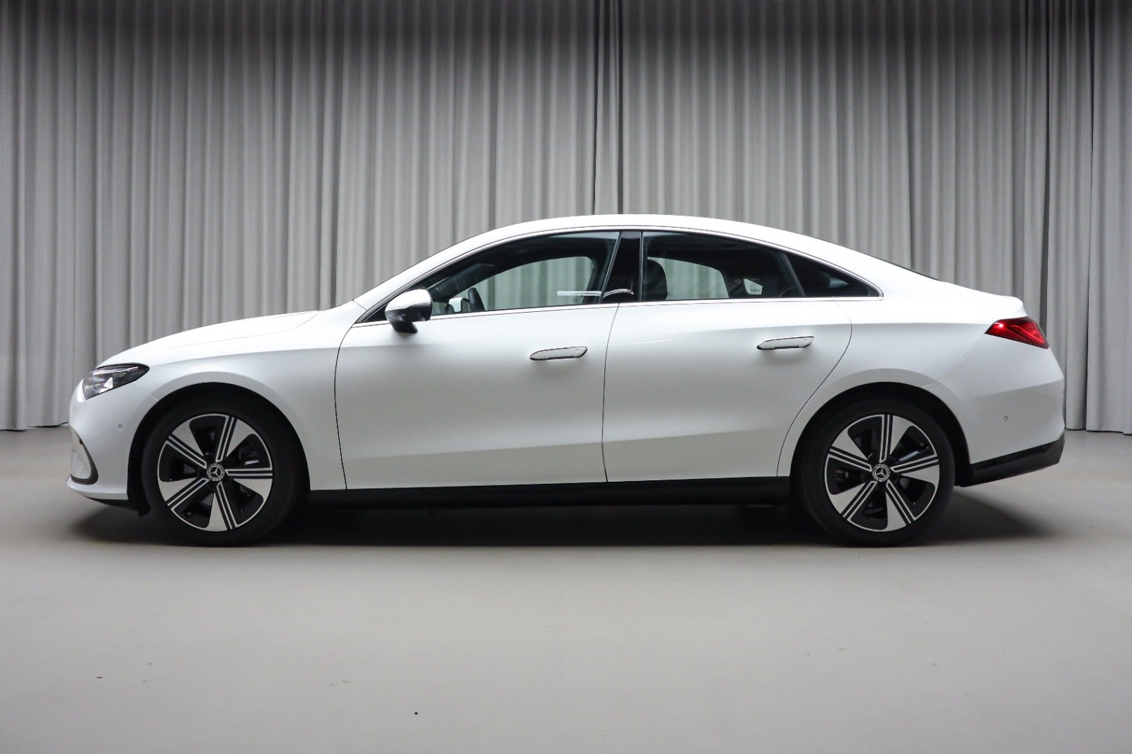 Mercedes-Benz CLA 250+ (6/8)