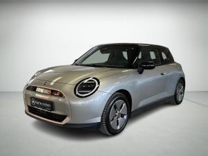 MINI Cooper SE Favoured Trim M