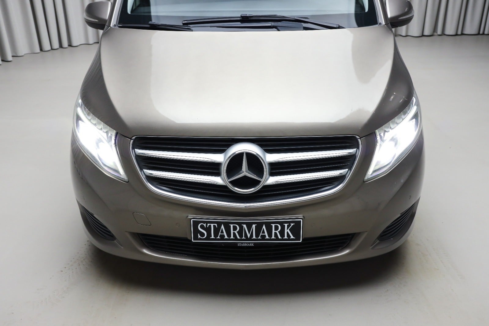 Mercedes-Benz V 220 d (8/8)