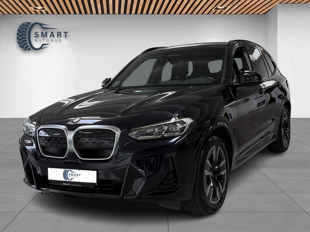BMW iX3  Charged M-Sport