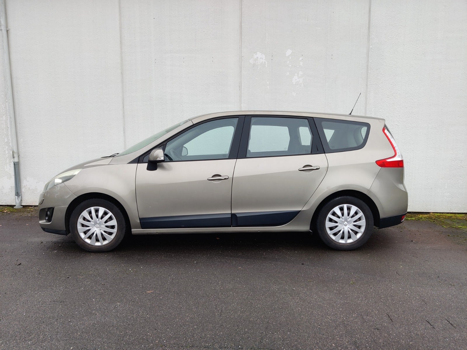 Renault Grand Scenic III 2011