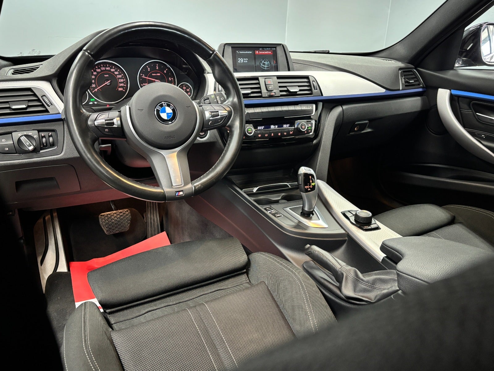 Billede af BMW 320d 2,0 Touring M-Sport aut.