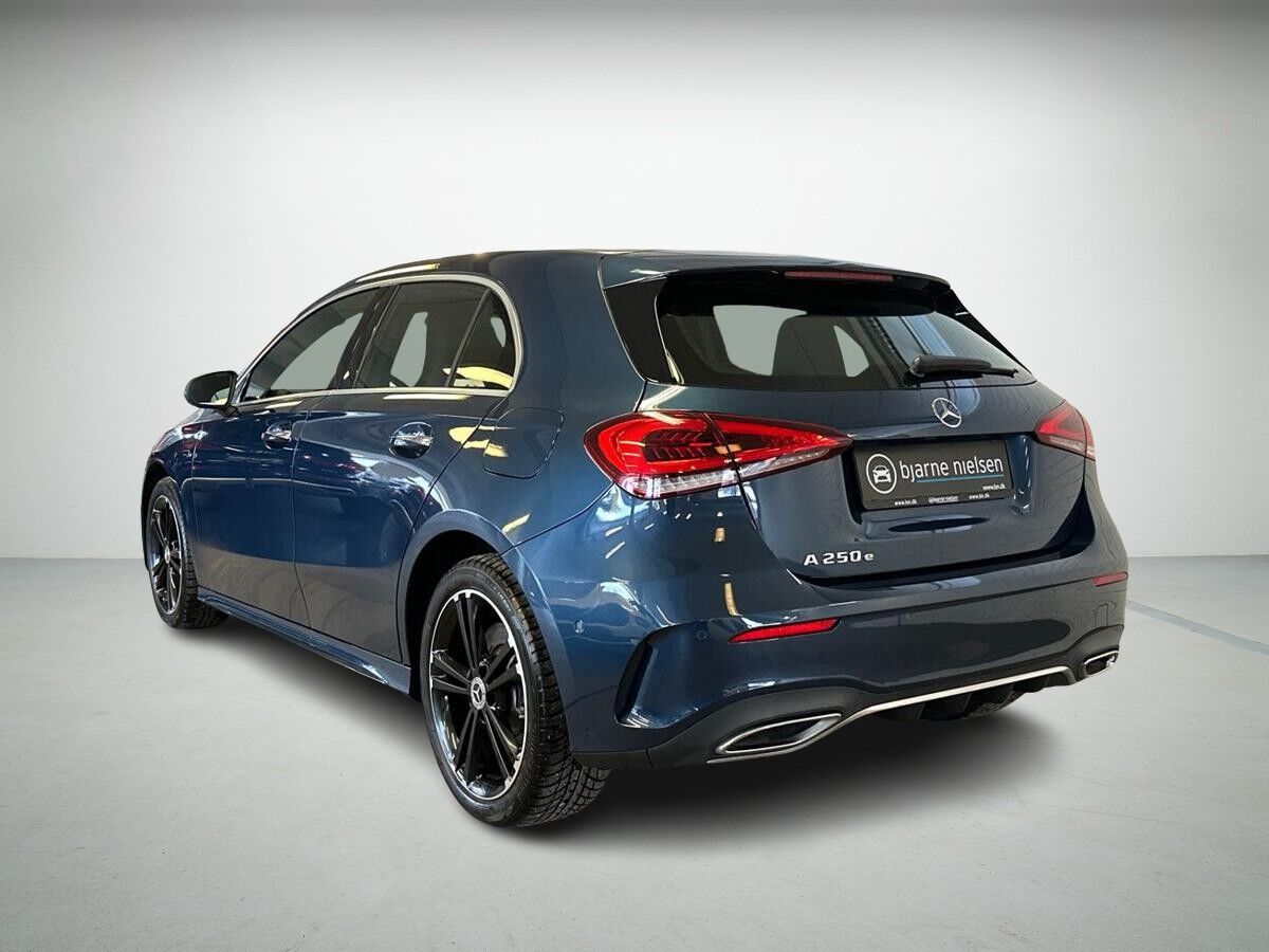 Mercedes A250 e AMG Line aut. billede 2