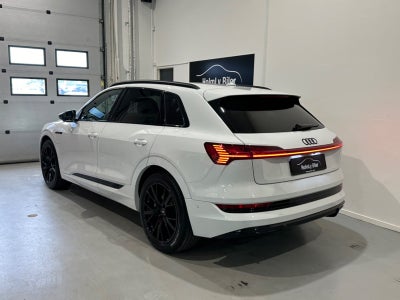Audi e-tron S-line quattro