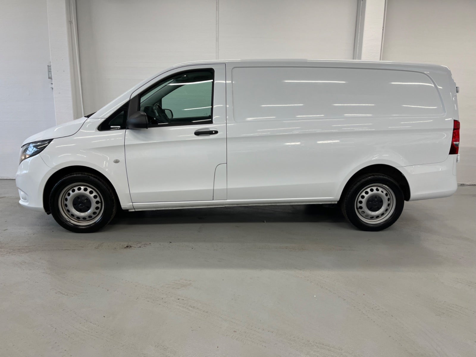 Billede af Mercedes Vito 114 2,0 CDi Kassevogn aut. L RWD