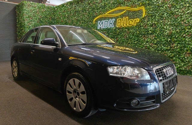 Audi A4 2,0 S-line