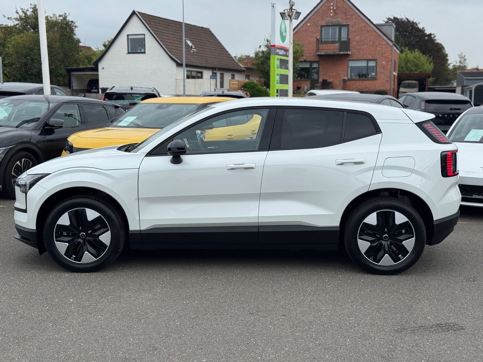 Billede af Volvo EX30  Standard Range Plus