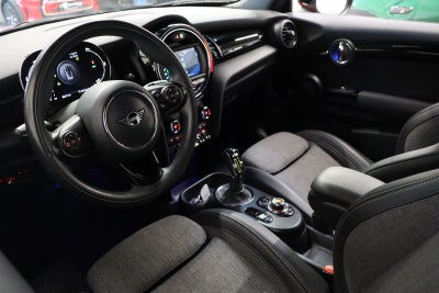 MINI Cooper SE Essential