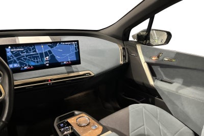 BMW iX xDrive40