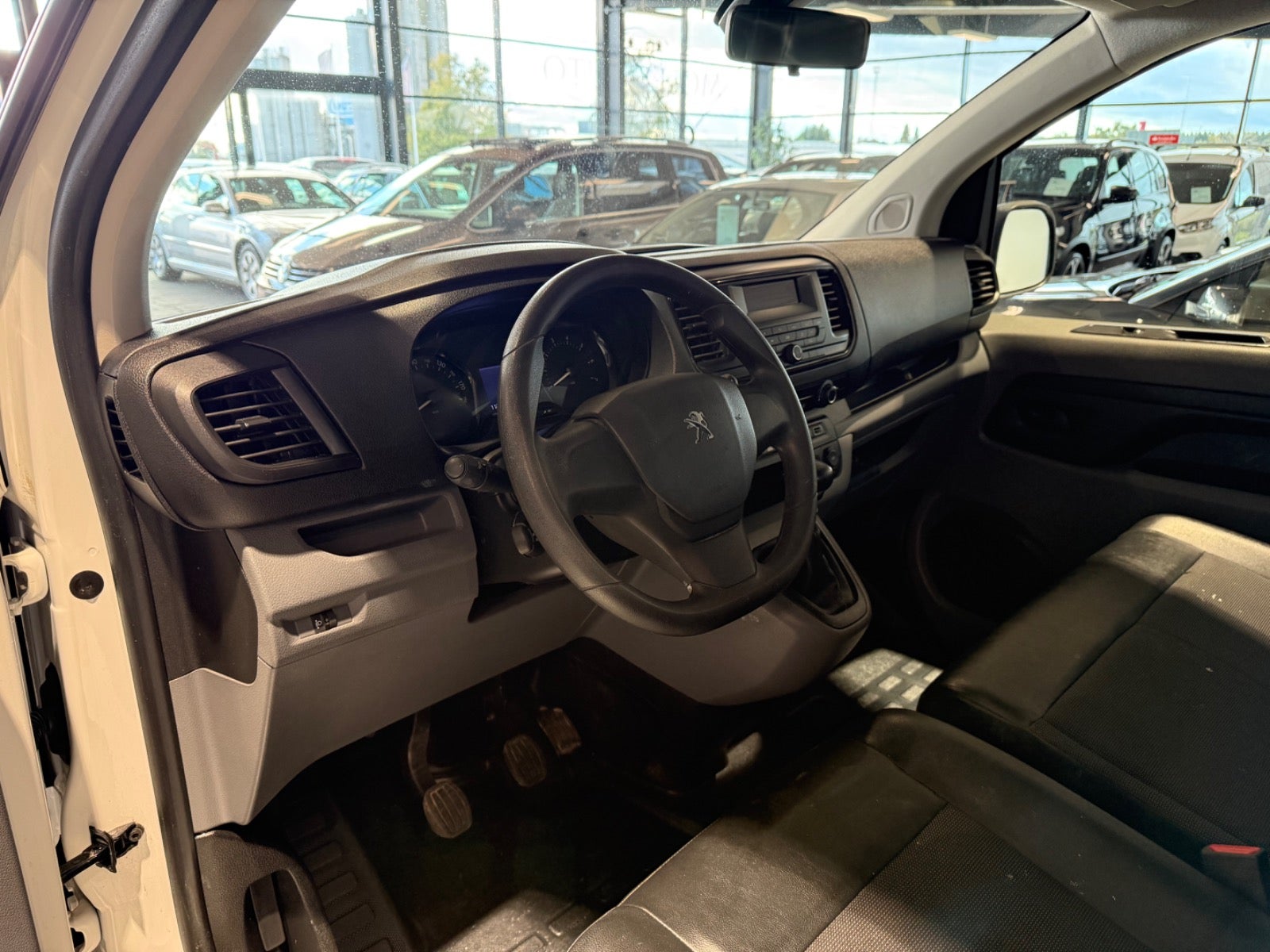 Billede af Peugeot Expert 1,6 BlueHDi 115 L2 Plus Van