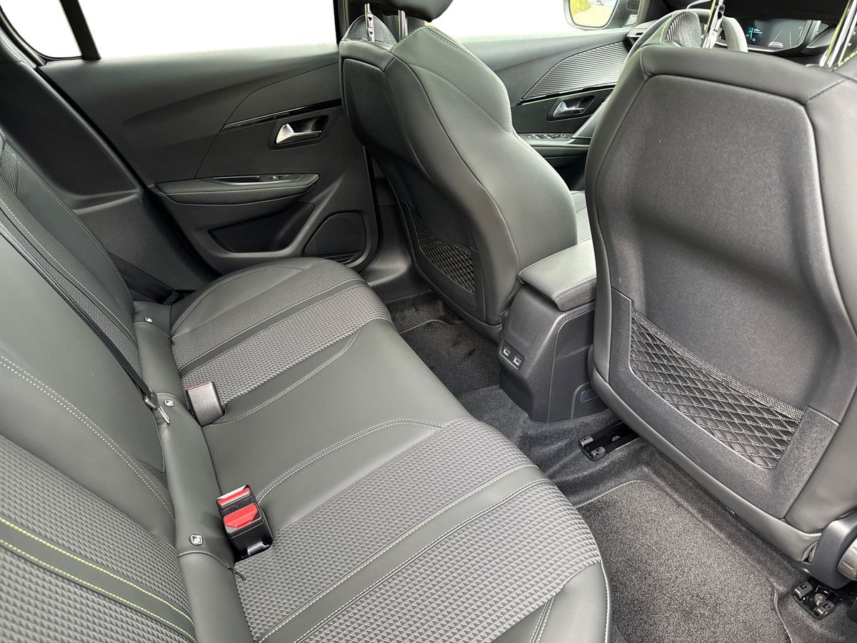 Peugeot e-208 GT Sky billede 12