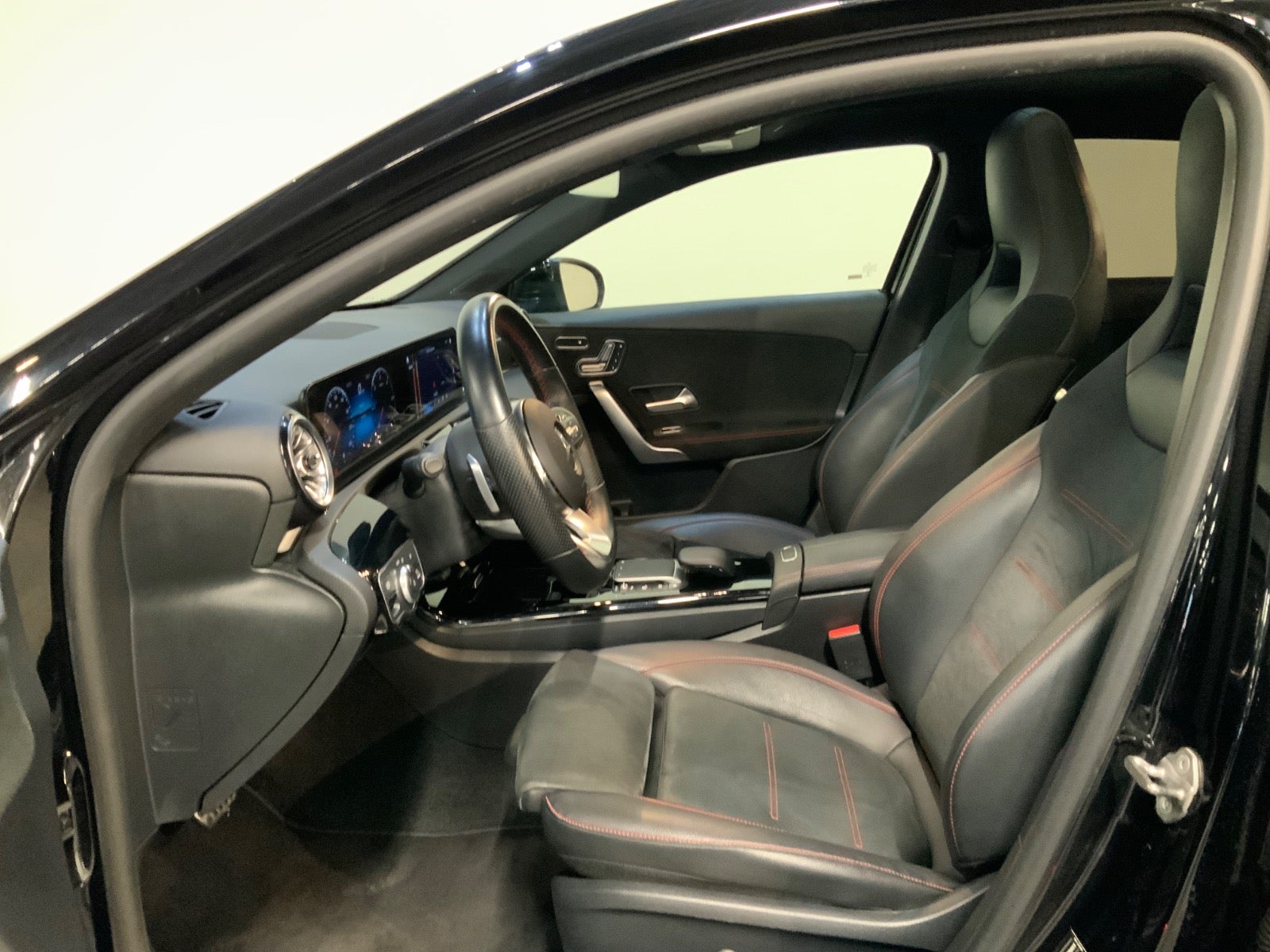 Mercedes-Benz A 200 d (8/8)