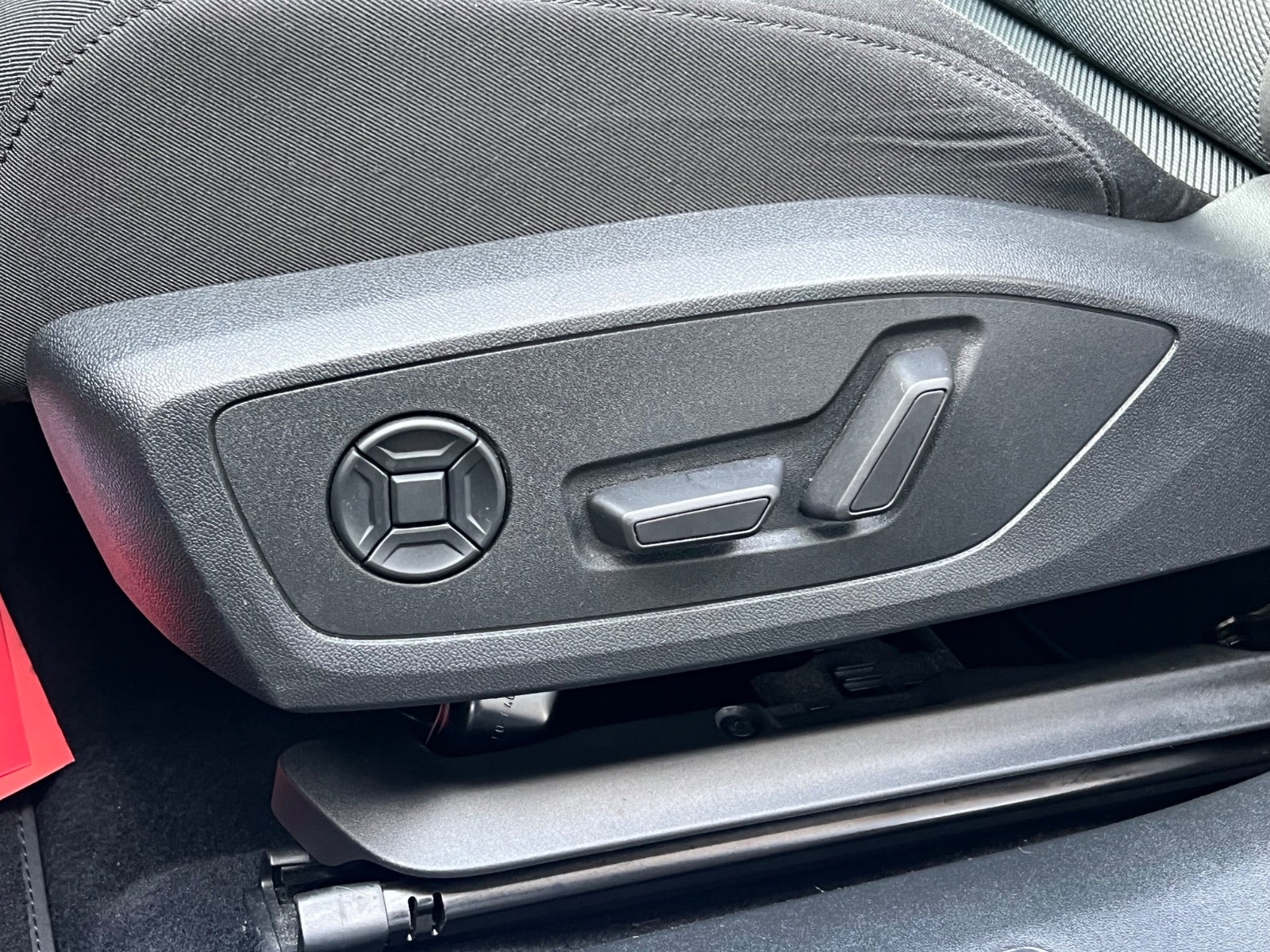 Audi Q4 e-tron Advanced