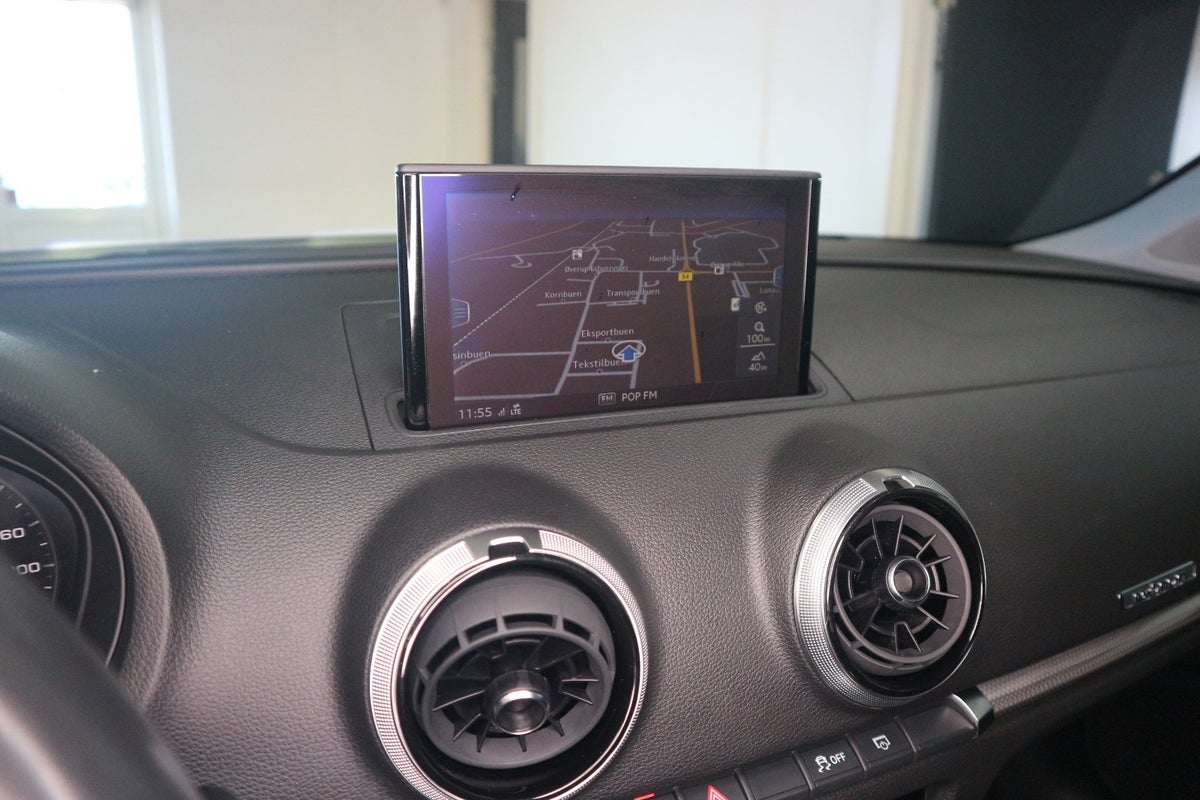 Audi A3 e-tron Sportback S-tr.