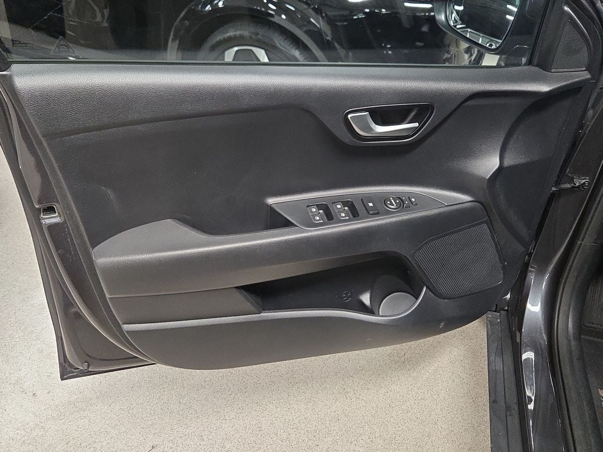 Kia Stonic T-GDi Vision