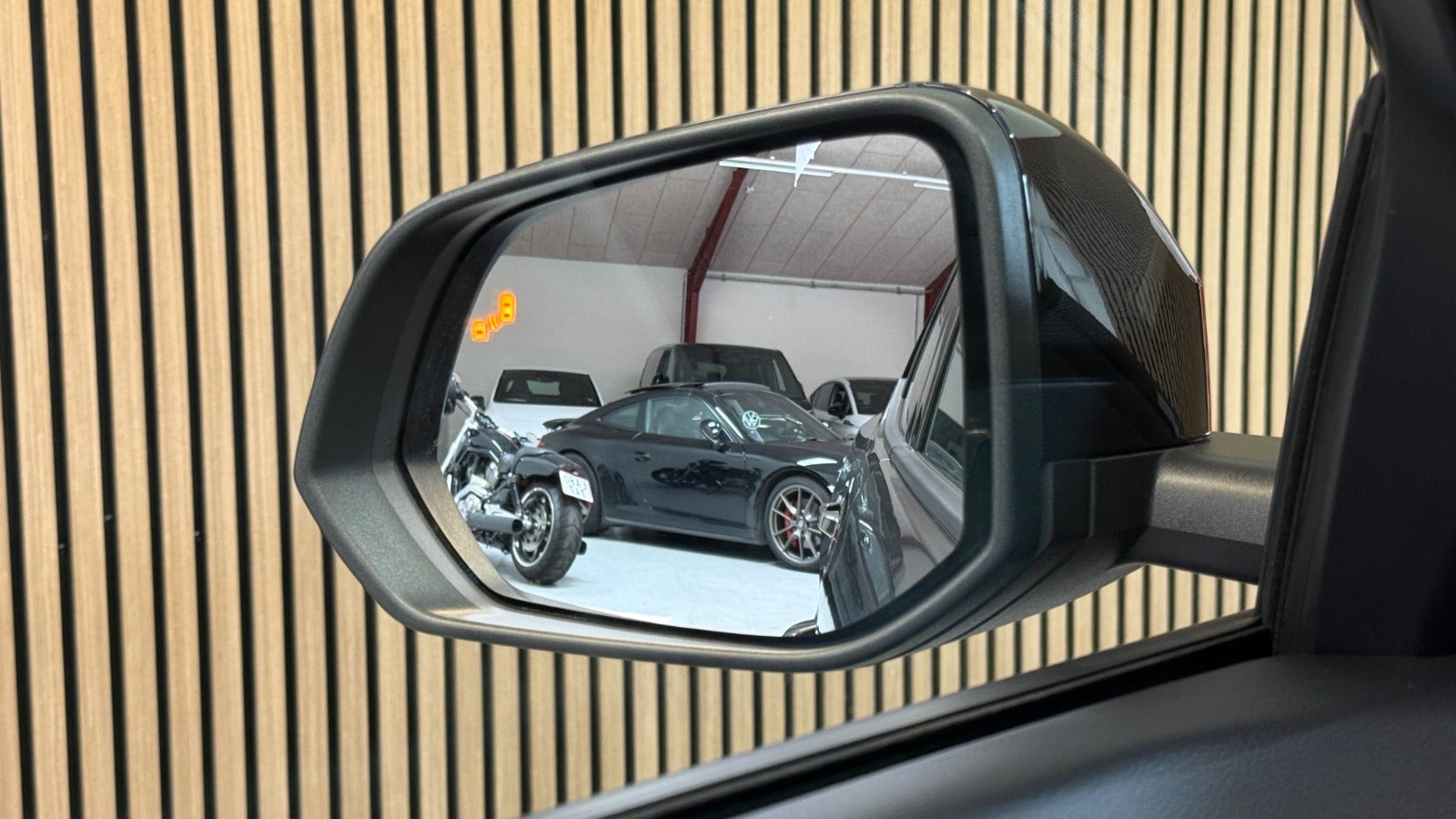 Billede af Ford Explorer 79 Select Extended Range