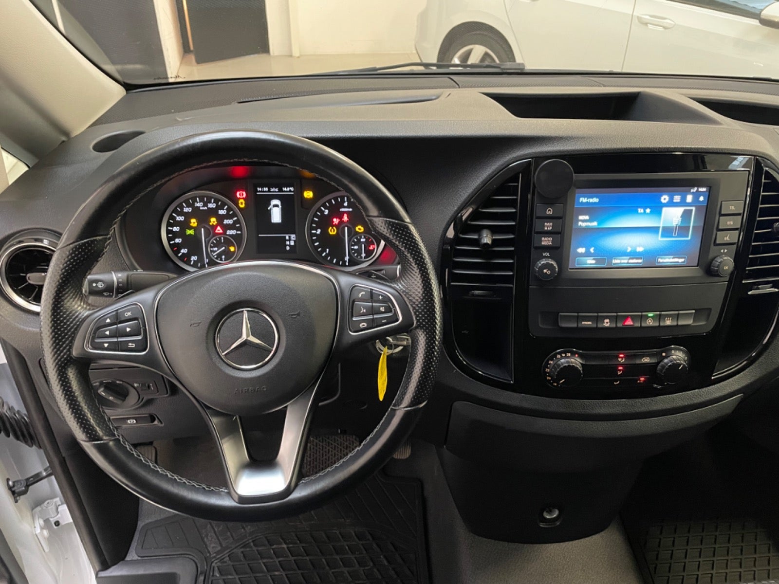 Billede af Mercedes Vito 114 2,0 CDi Kassevogn aut. XL RWD