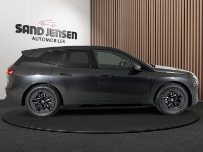 BMW iX xDrive45 Sport Line