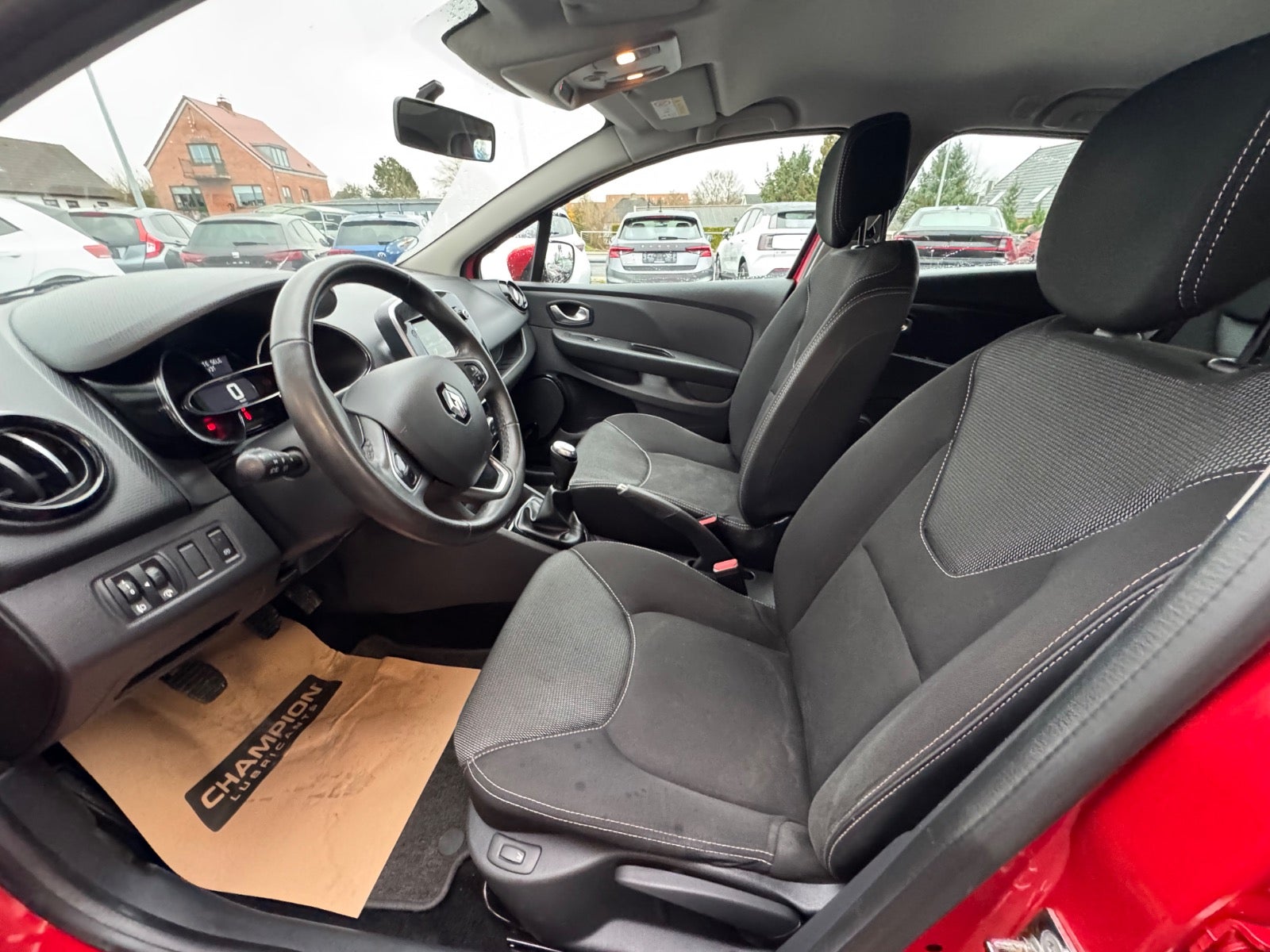 Billede af Renault Clio IV 0,9 TCe 90 GO! Sport Tourer