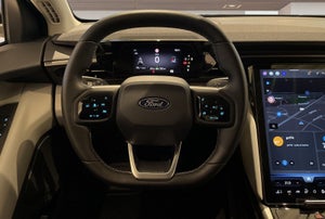 Ford Explorer Select Extended Range