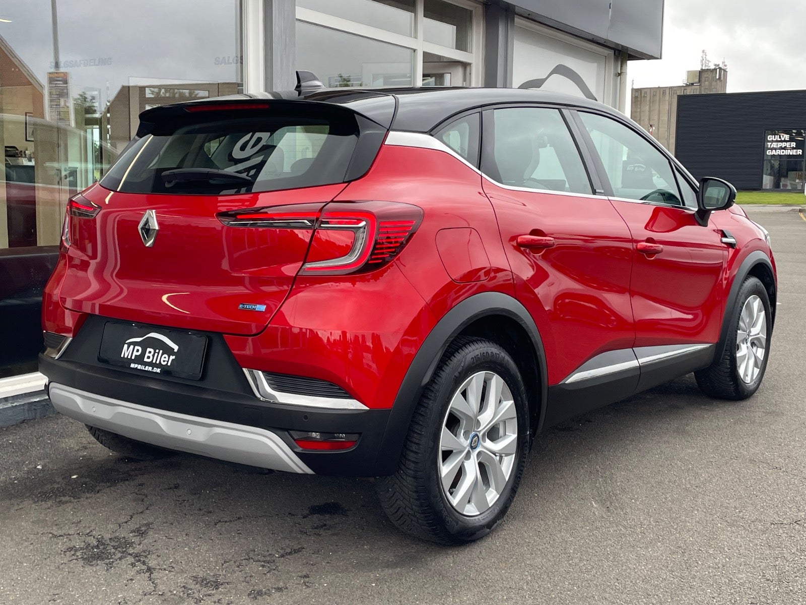 Billede af Renault Captur 1,6 E-Tech Intens