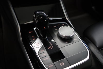 BMW 330e Touring Sport Line aut.