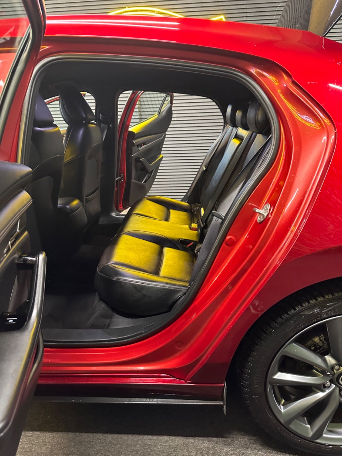 Billede af Mazda 3 2,0 SkyActiv-G 122 Cosmo