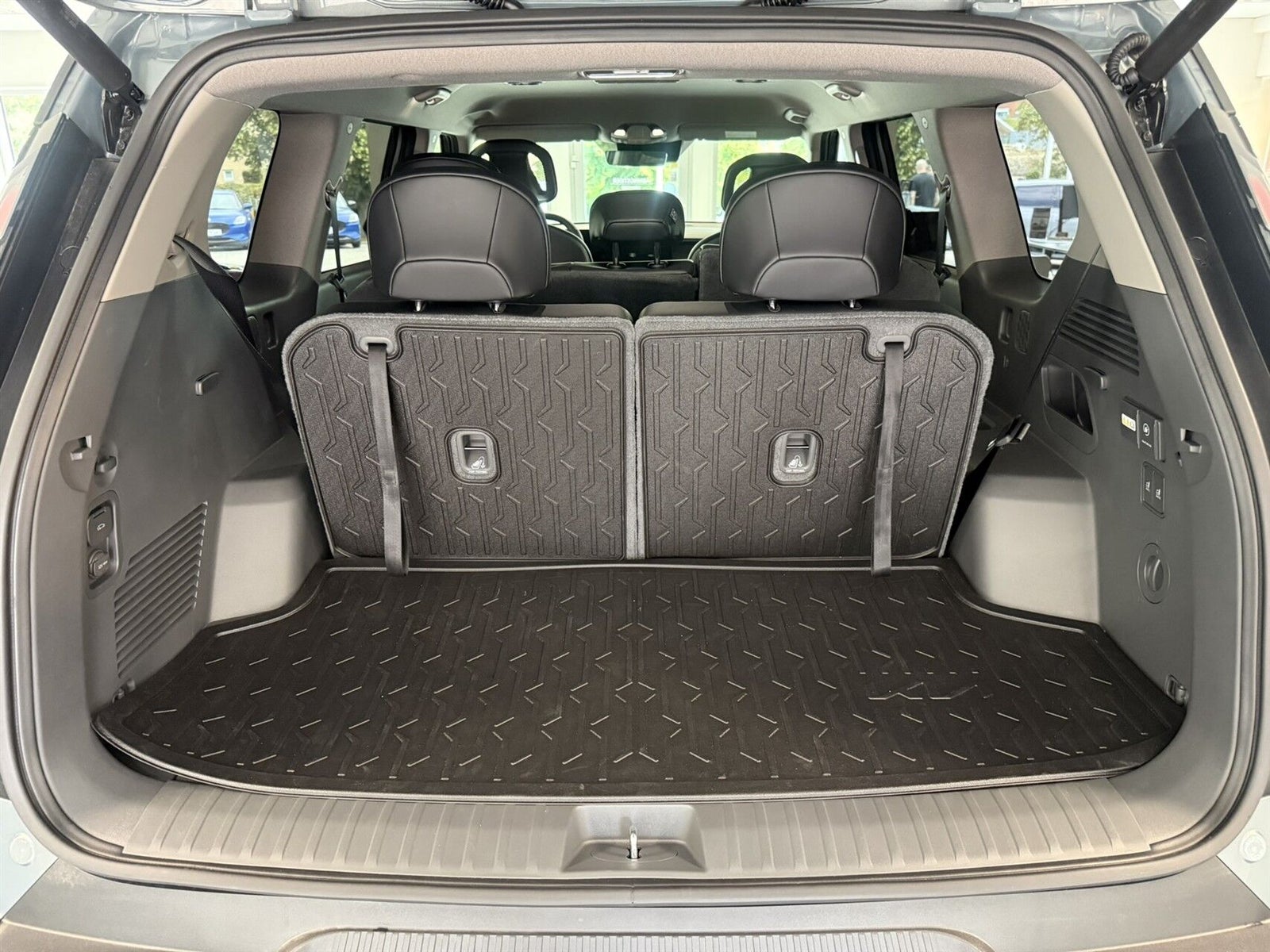 Kia EV9 Standard Range Upgrade RWD 7prs