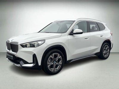 BMW iX1 eDrive20 X-Line
