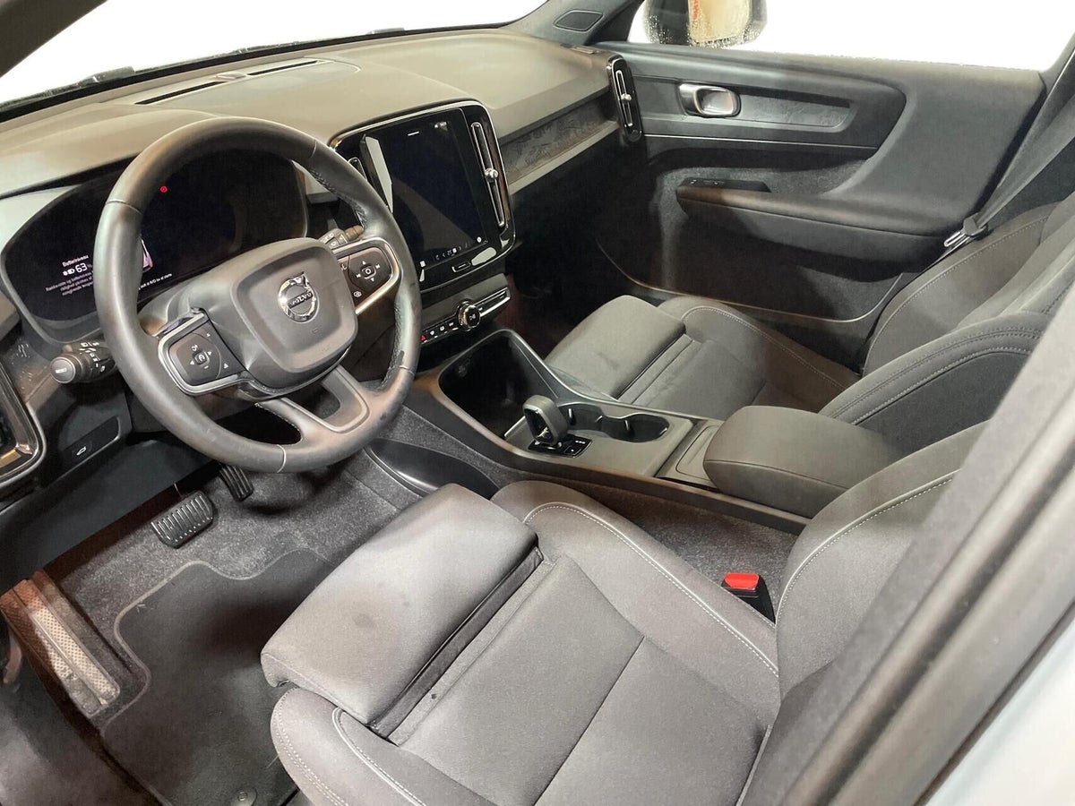 Volvo EX40 Extended Range Core billede 3