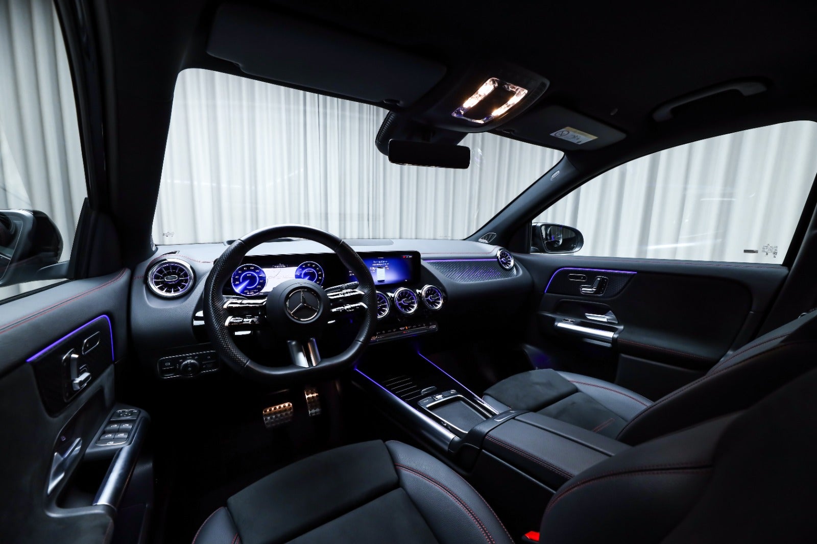 Mercedes-Benz EQA 250+ (4/8)