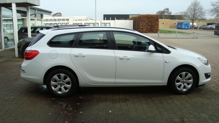 Opel Astra CDTi 110 Sport Sports Tourer eco