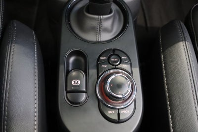MINI Cooper SE Camden Edition