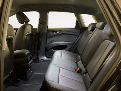 Audi Q4 e-tron 35 Attitude Van