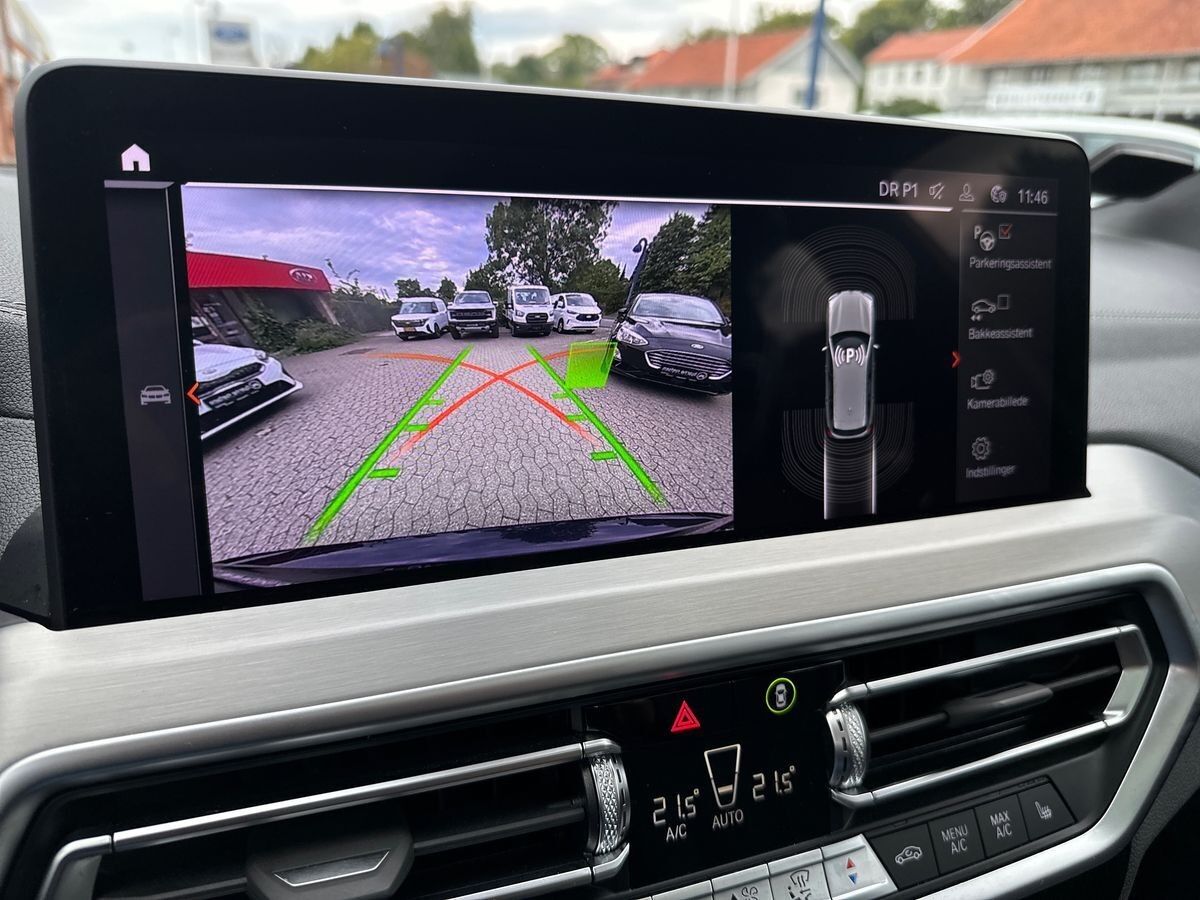 BMW iX3 Charged M-Sport billede 14