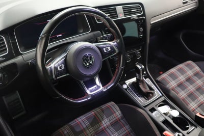 VW Golf VII GTi Performance DSG