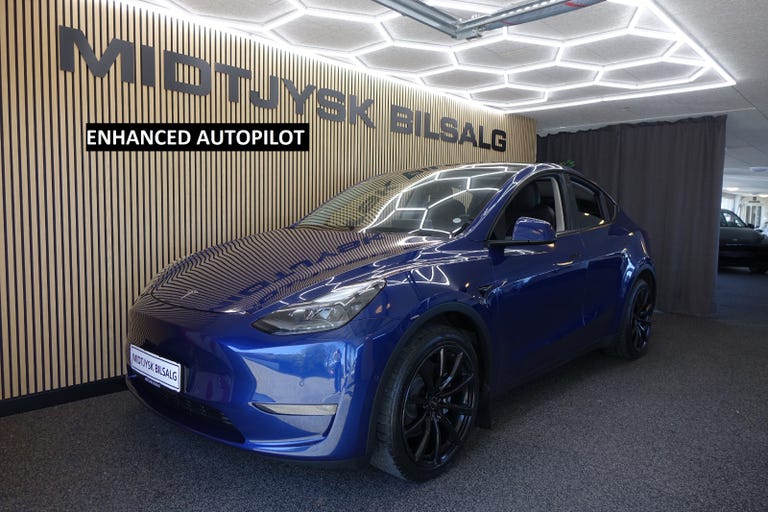 Tesla Model Y Long Range AWD