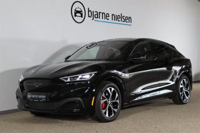 Ford Mustang Mach-E Extended Range AWD