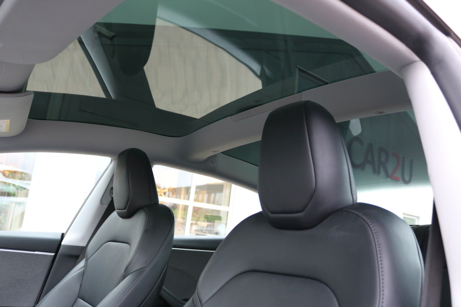 Tesla Model 3 RWD