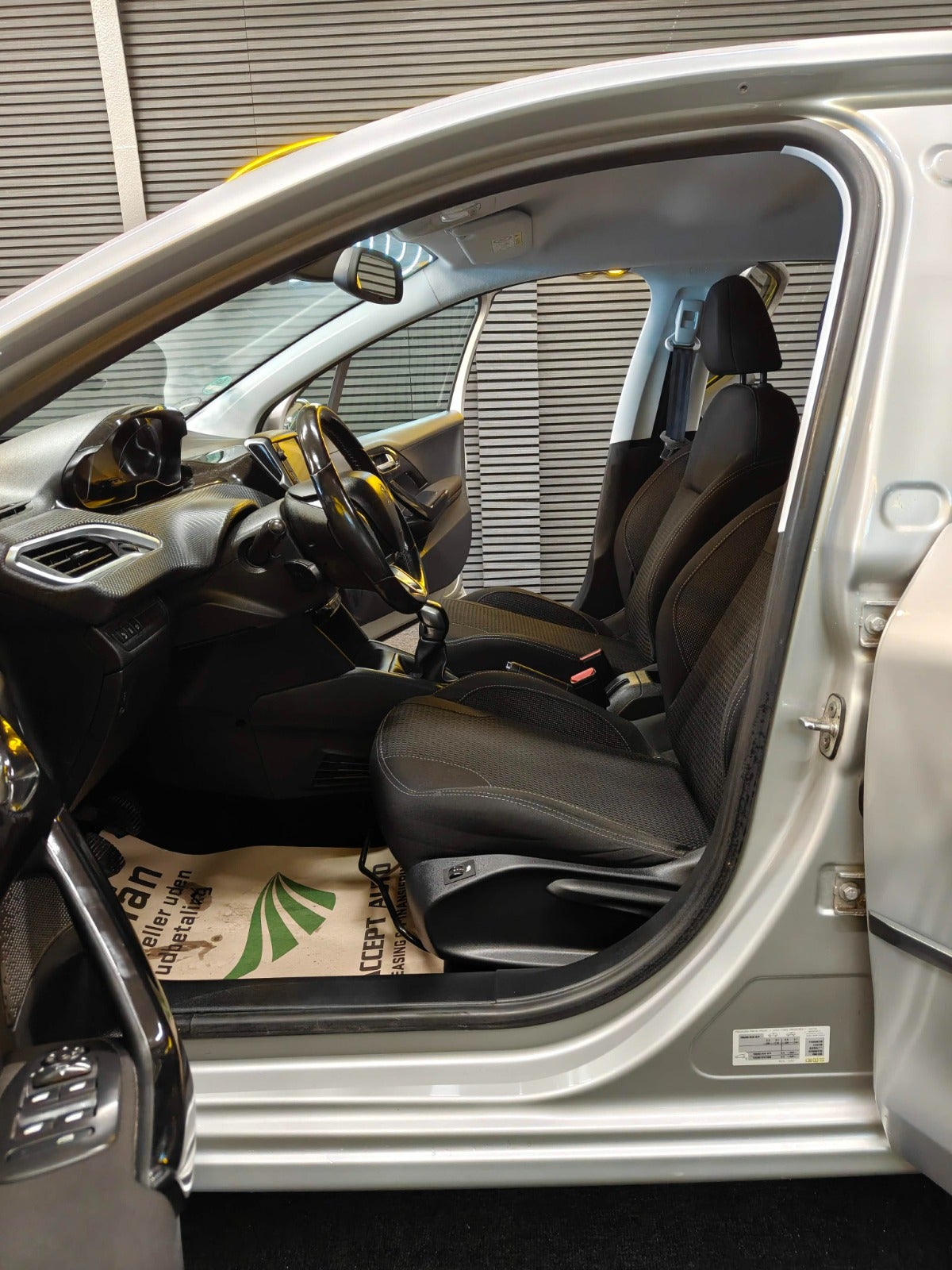 Billede af Peugeot 208 1,6 BlueHDi 100 Active+