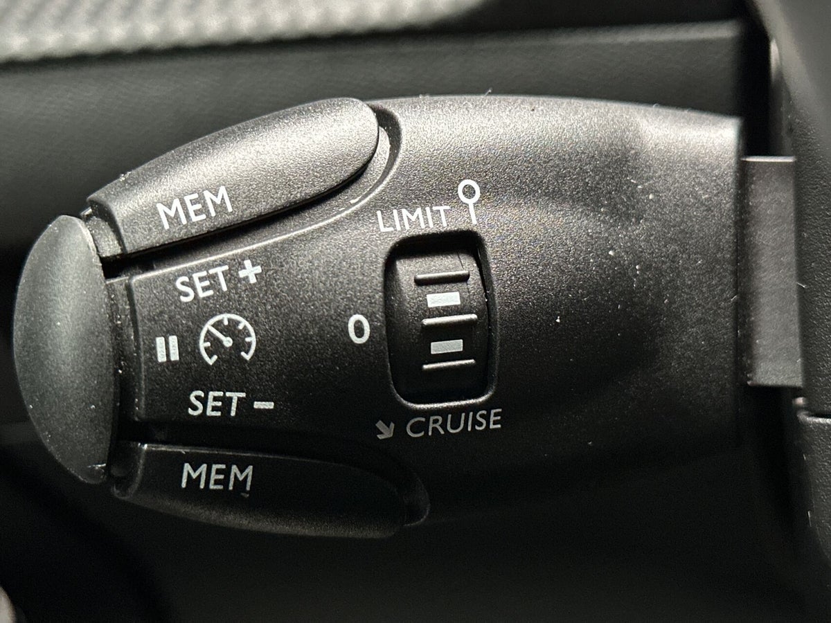 Peugeot e-208 Active billede 15