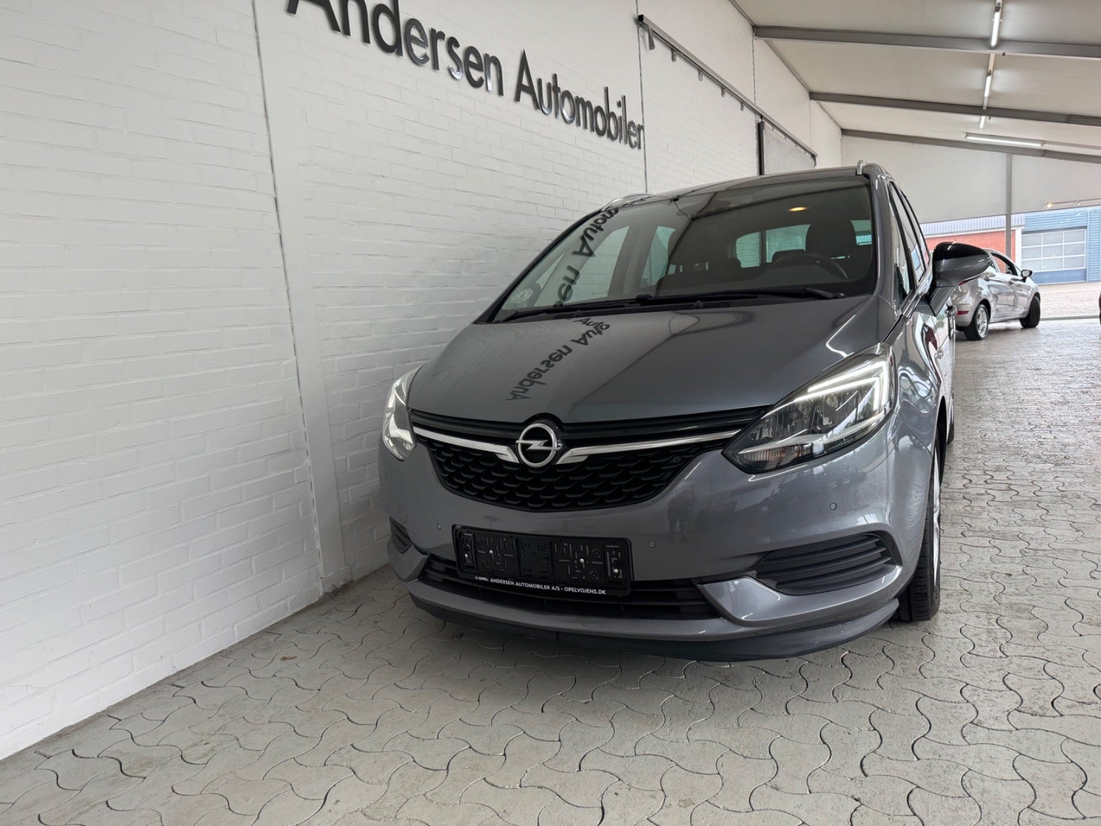 Opel Zafira Tourer 2017