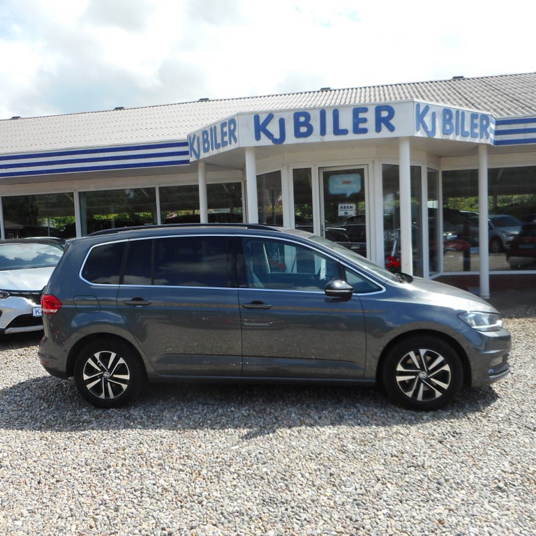 VW Touran TDi 115 IQ.Drive DSG 7prs