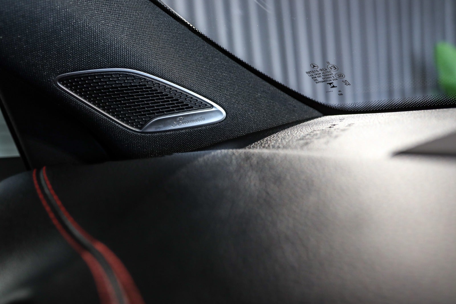 Billede af Mercedes EQB300  AMG Premium 4Matic