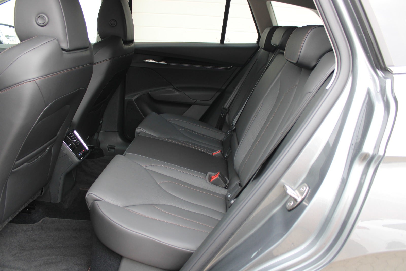 Skoda Enyaq iV Suite
