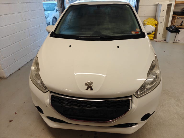 Peugeot 208 HDi 68 Active